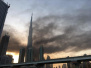 迪拜哈利法塔附近建筑发生火灾 现场浓烟滚滚