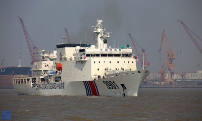 中国海警船编队今年第30次巡航我钓鱼岛12海