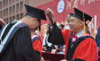 河南师范大学新联学院举行2017届学生毕业典礼仪式
