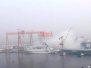 喜讯！中国首艘国产航母今早出港　开始海试