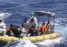 偷渡客地中海一天两沉船近60人丧生　意发驱逐警告